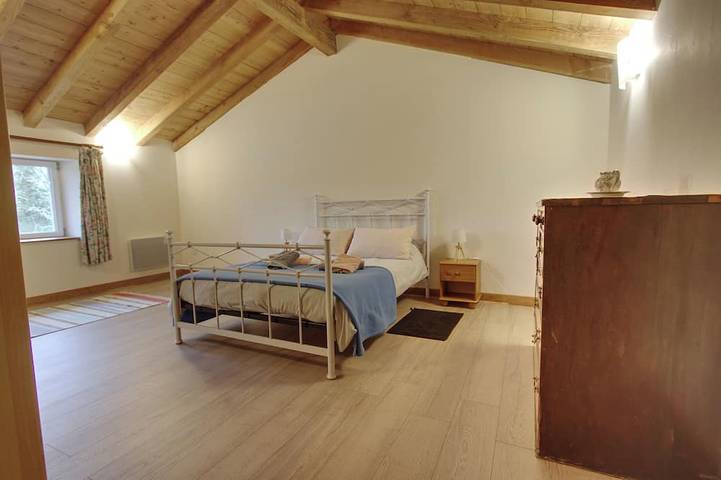 Le Magnolia, 4 bedroom house with private pool in the Lot et Garonne in Lacapelle-Biron, Región de Villeneuve-sur-Lot