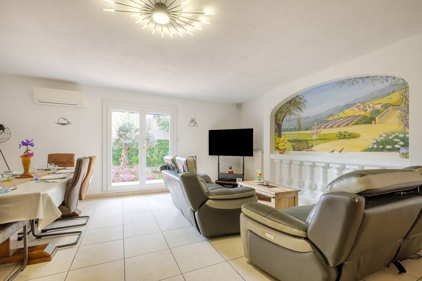 Villa „Gnoki“ mit privatem Pool, Wlan und Klimaanlage in Cannes, Mittelmeerküste (Frankreich)