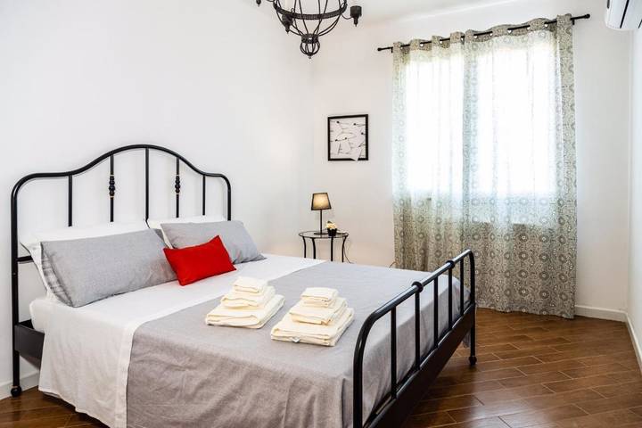 Villa pour 6 personnes, avec jacuzzi ainsi que jardin et piscine à Carini - 4