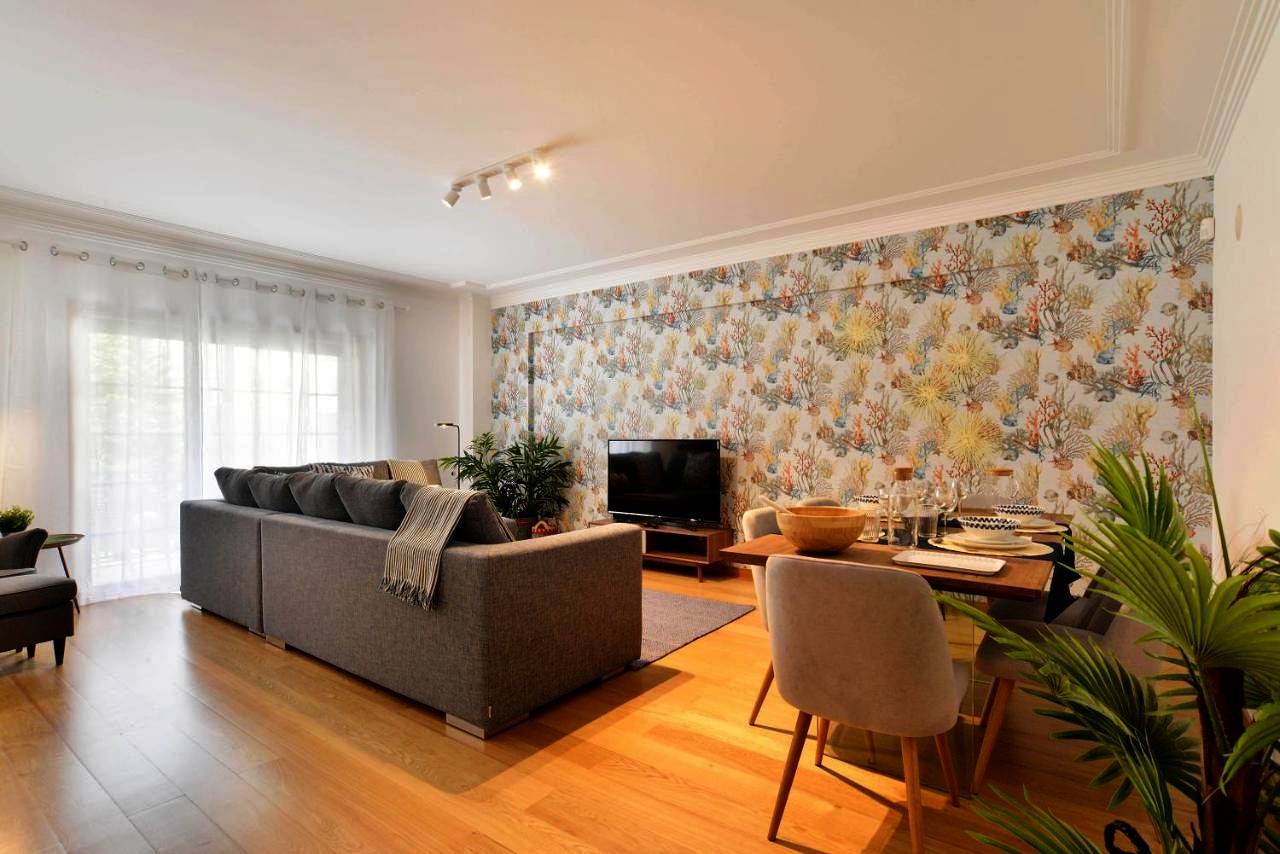 Apartamento inteiro, Gorgeous Beach Apartment - Checkinhome in Carcavelos e Parede, Costa de Lisboa