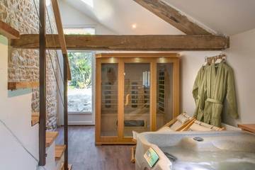 Appartement de vacances pour 2 personnes, avec jacuzzi ainsi que sauna et jardin dans Seine-et-Marne