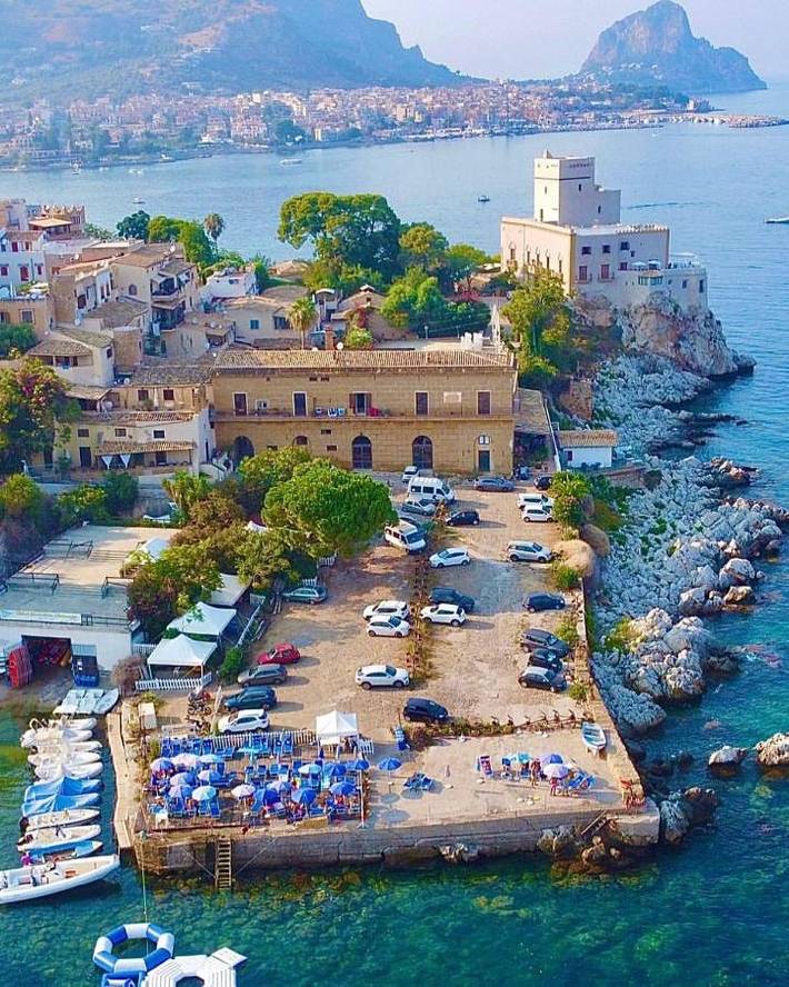 Location de vacances pour 5 personnes, avec Balcon ainsi que Terrasse et Vue à Santa Flavia - 2