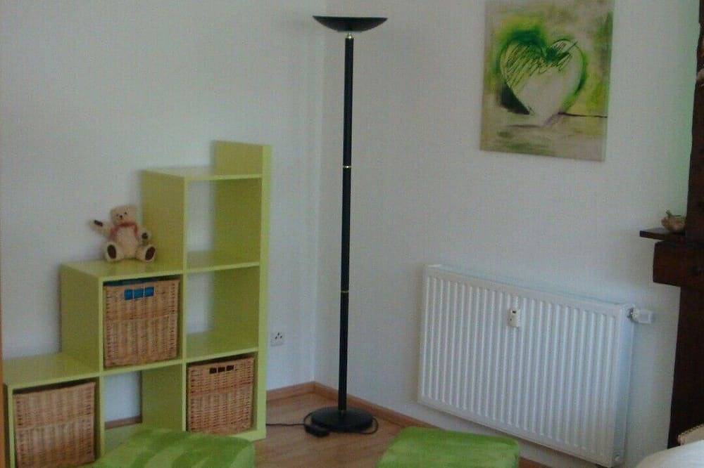 Ganze Wohnung, Ferienperle**** Erzgebirge, Schloss Kirche, Wlan, Ladestation f. E-Auto / Hybrid in Schwarzenberg (Erzgebirge), Erzgebirge