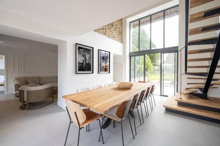 Chalet para 12 personas, con piscina y sauna además de terraza y jardín - 1