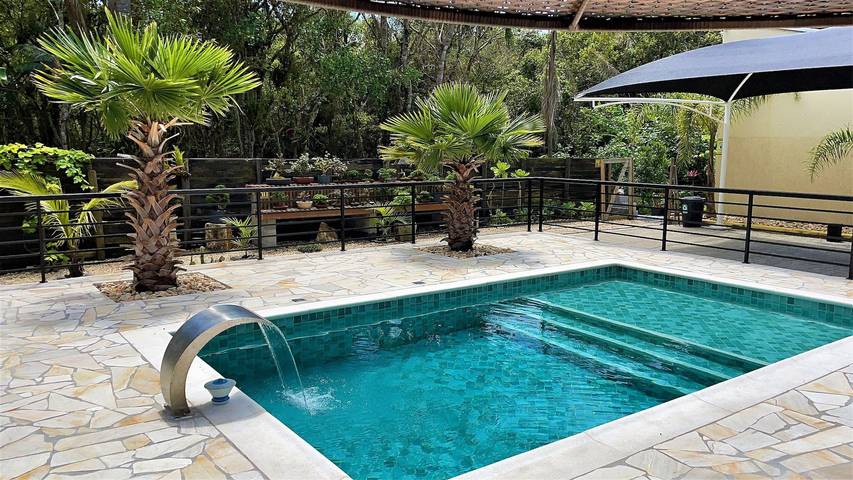 Casas e apartamentos de temporada para 12 pessoas, com balcão em Garopaba