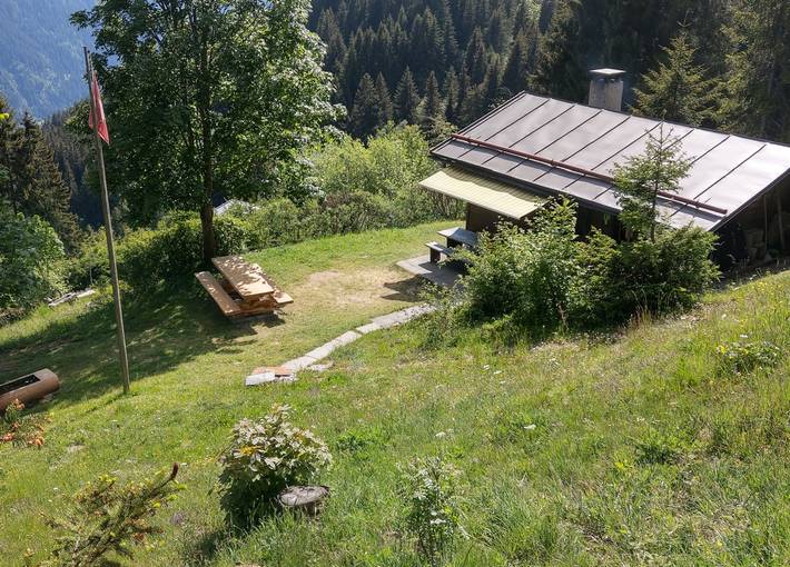 Hütte für 6 Personen, mit Garten, mit Haustier in der Schweiz - 2