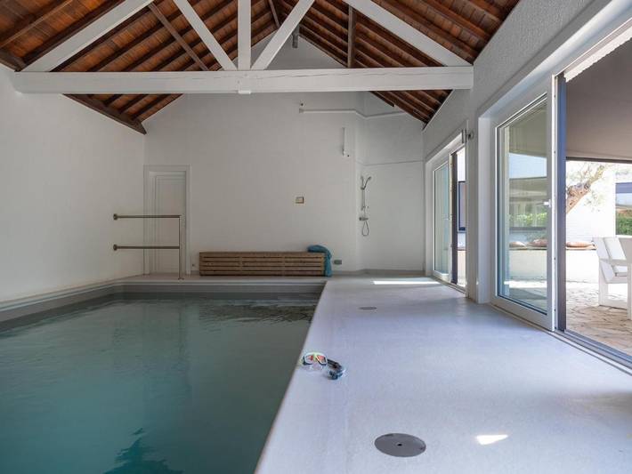 Ferienhaus für 16 Personen, mit Balkon und Garten sowie Pool