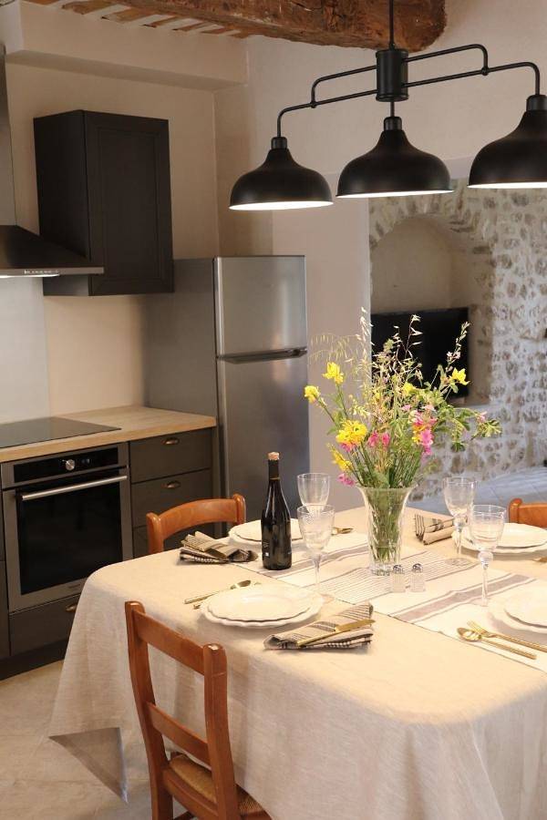 Location de vacances pour 4 personnes, avec vue et balcon à Ménerbes - 3