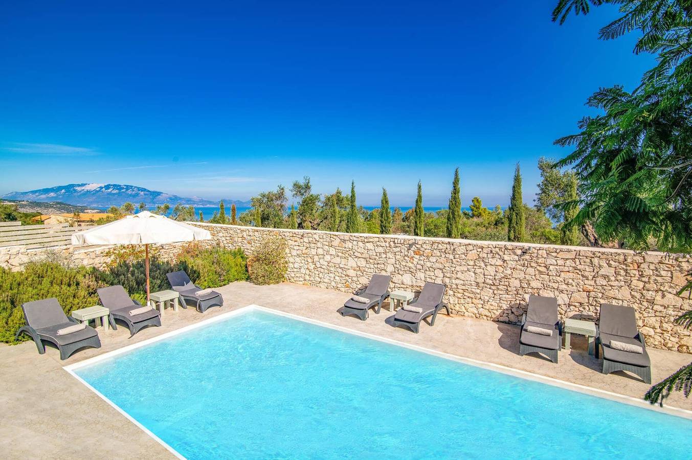 Villa voor 8 personen met tuin in Zakynthos