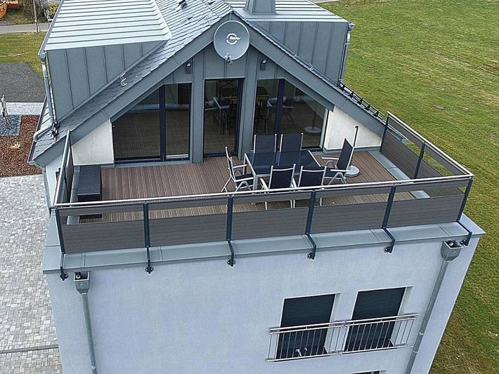 Ferienwohnung für 5 Personen, mit Sauna und Garten sowie Ausblick