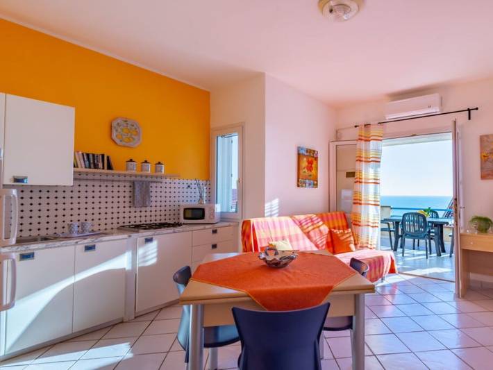 Ganze Wohnung, Ruhige Ferienwohnung in Sciacca mit Grill und Terrasse und Meerblick in Localita San Giorgio, Sciacca