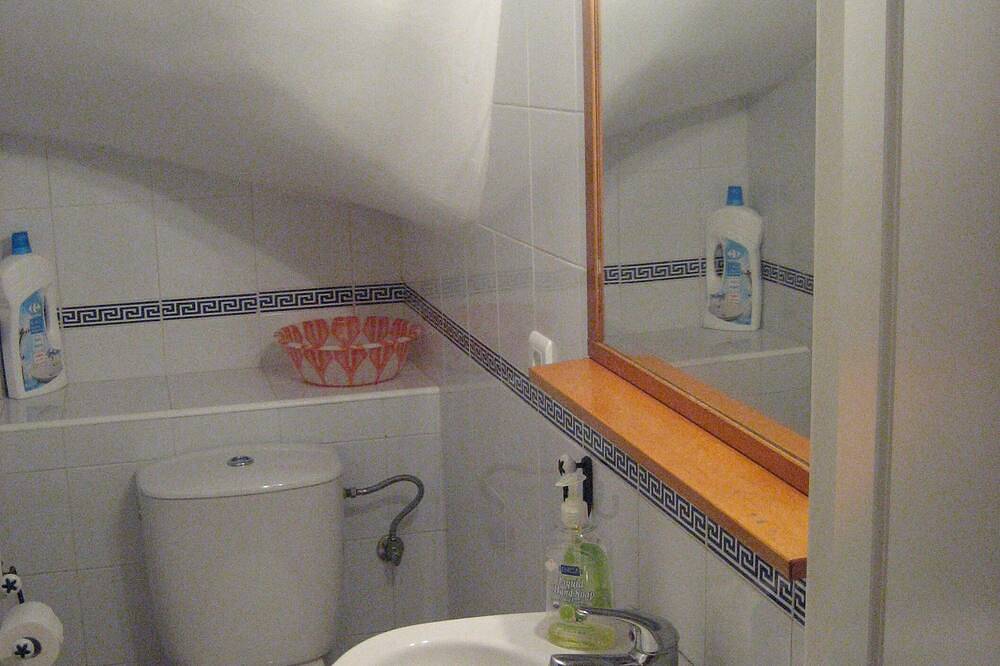 Residencial Golf Playa Iv in Islantilla, Lepe