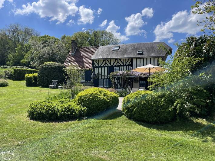 Gîte pour 4 personnes, avec jardin et terrasse à Les Champeaux