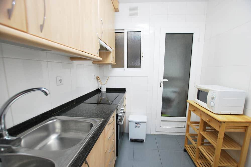 Entire apartment, Premia Palm View in Premià de Mar, Costa del Maresme