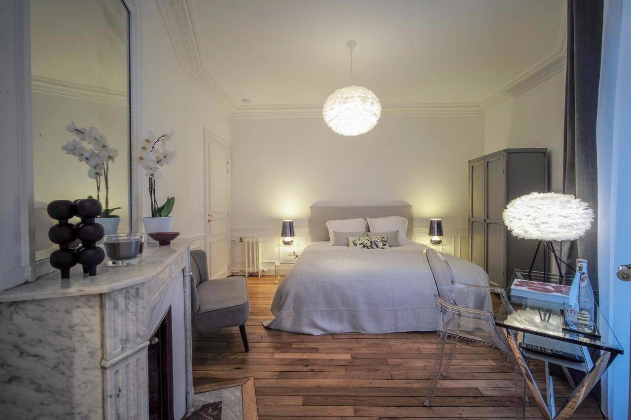 Relais12bis Bed & Breakfast By Eiffel Tower in Tour Eiffel, Paris