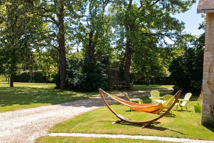 Location de vacances pour 4 personnes, avec Terrasse et Jardin dans Montoldre