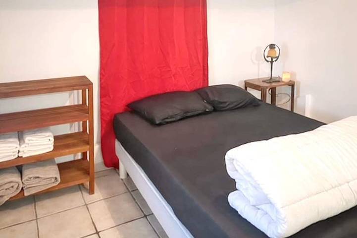 Gîte pour 3 personnes, avec jardin, animaux acceptés à Les Pavillons-sous-Bois - 3