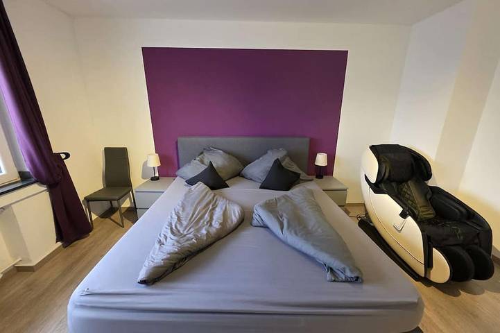 Ganze Wohnung, Business Apartment ab 30 Nächten – 80 m², 2 Schlafzimmer in Leverkusen, Bergisches Land