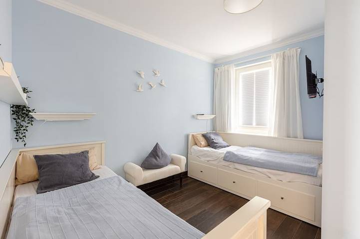 Entire apartment, 5 * Gallery apartment on the beach, 20m² south west roof terrace with outdoor fireplace, priv. sauna in Strand Baabe, Baabe