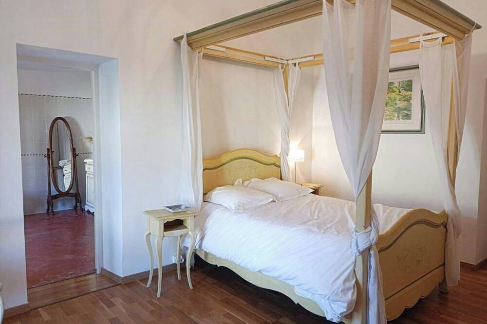 Wine estate holiday home in Montagnac in Montagnac, Mediterranean Coast (France)