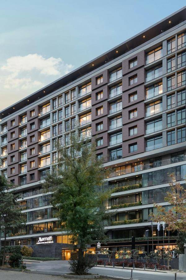 Hotel für 5 Personen, mit Balkon und Terrasse sowie Sauna und Ausblick