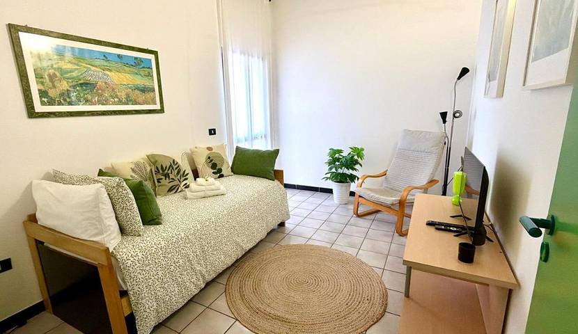 Location de vacances pour 5 personnes, avec balcon et vue à Agnone Bagni - 4