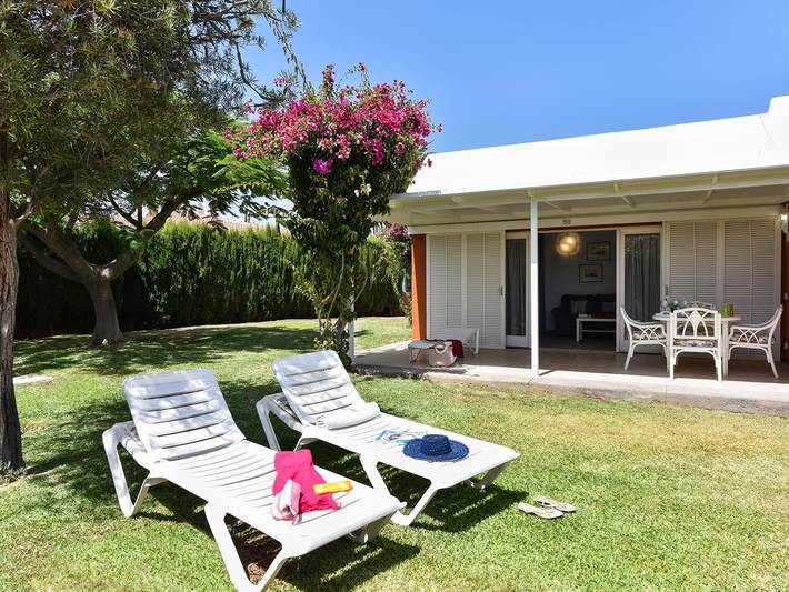 Apartamento para 4 personas, con piscina y jardín, Familias con niños en Campo Internacional