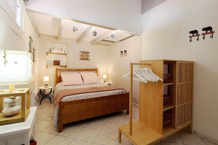 Location de vacances pour 2 personnes, avec jardin à Saint-Aubin-de-Médoc - 2