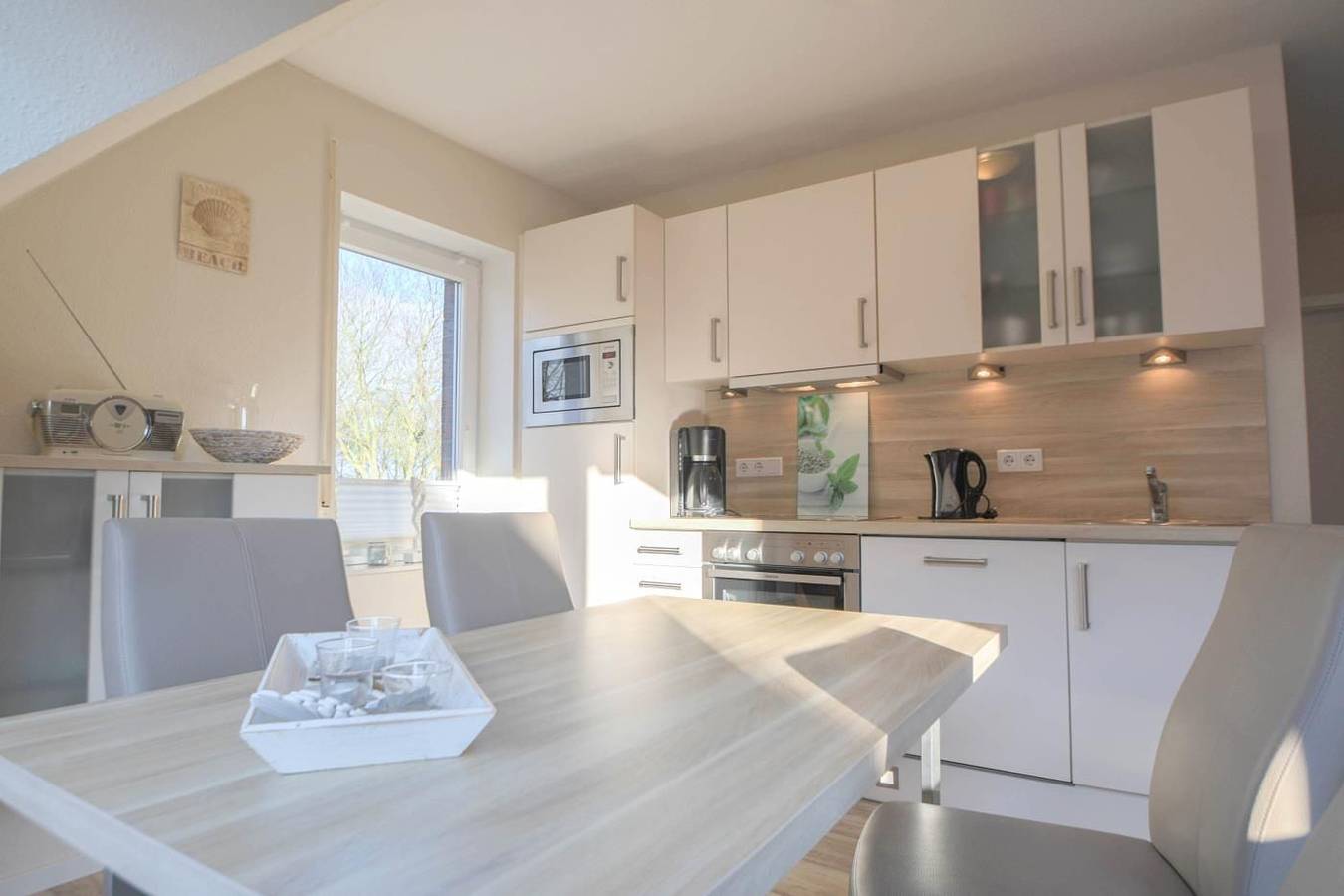 Appartement entier, Komfortable Ferienwohnung mit Balkon und Garten in Norddeich in Norddeich, Norden et ses environs