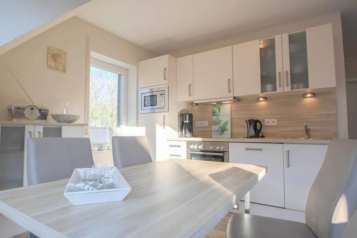 Ferienwohnung für 4 Personen, mit Balkon und Garten in Norddeich