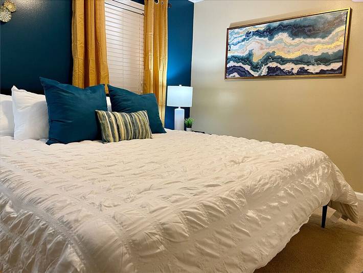 Vacation home for 6 people, with terrace and yard in Charlotte