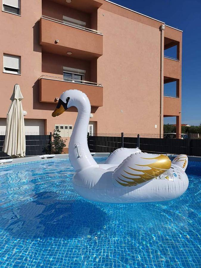 Ferienwohnung für 6 Personen, mit Ausblick und Pool sowie Balkon - 1