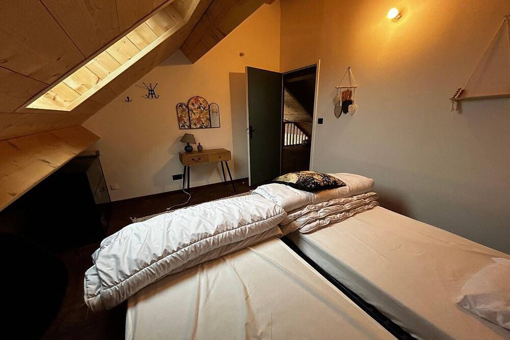 Maison spacieuse pour 4 personnes in Gouville-sur-Mer, Région de Coutances