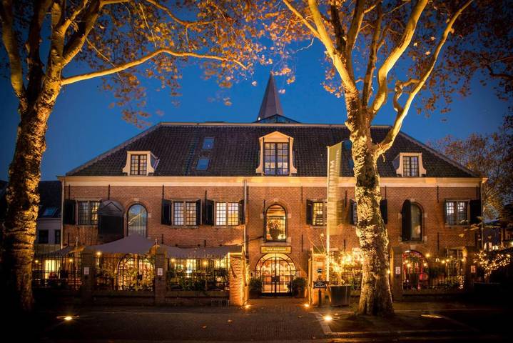 Hotel voor 3 personen, met Terras en Uitzicht in Woerden
