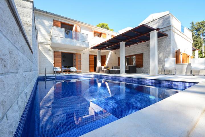 Villa pour 10 personnes, avec vue sur l’océan, animaux acceptés dans Šolta - 3