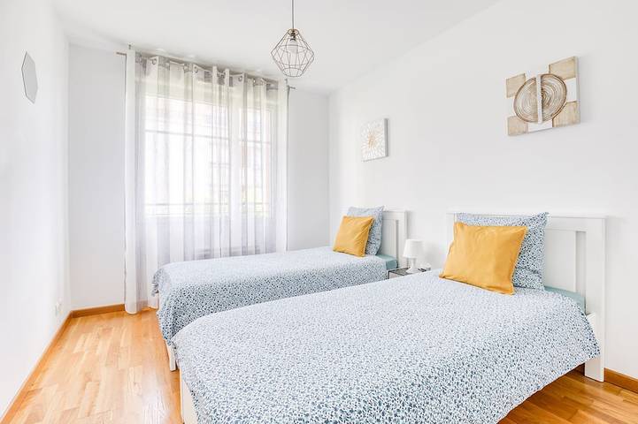 Apartamento entero, Cosy Appt with Terrace 5 min. Disneyland in Montévrain, Sena y Marne
