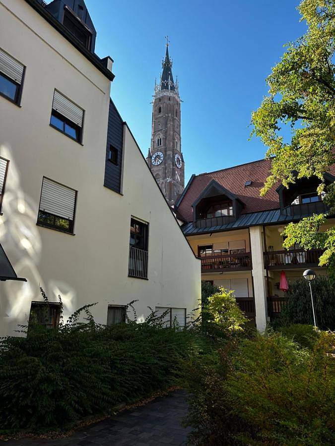 Ferienwohnung für 3 Personen, mit Balkon und Terrasse sowie Ausblick in Landshut - 3