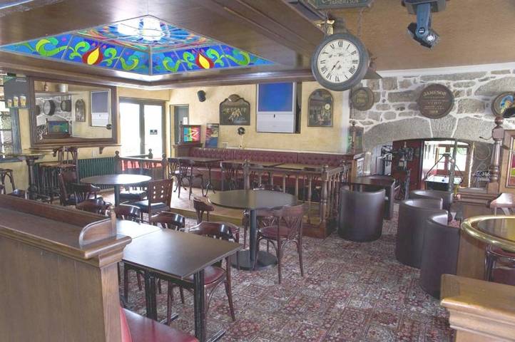 Hôtel pour 2 personnes, avec jardin et piscine, animaux acceptés à Le Nayrac - 3