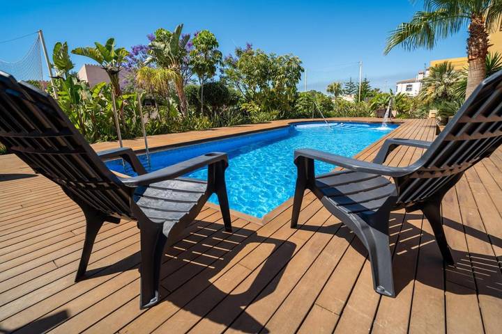 Casa rural para 10 personas, con Terraza y Jardín además de Piscina y Vistas en Aguadulce