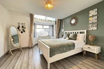 Apartment for 3 People in Solihull, Birmingham Area, Photo 1