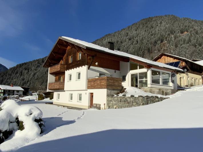 Ganze Ferienwohnung, Apartment/2 Schlafräume/Dusche, Wc in Sankt Gallenkirch (Stadt), Sankt Gallenkirch