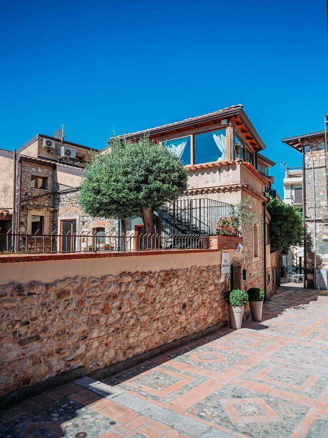 Villa pour 6 personnes, avec jardin ainsi que vue et piscine à Taormina - 3
