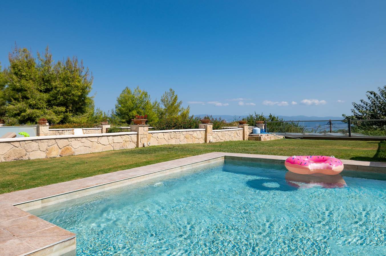 Sunny Villa Dio in Kassandra