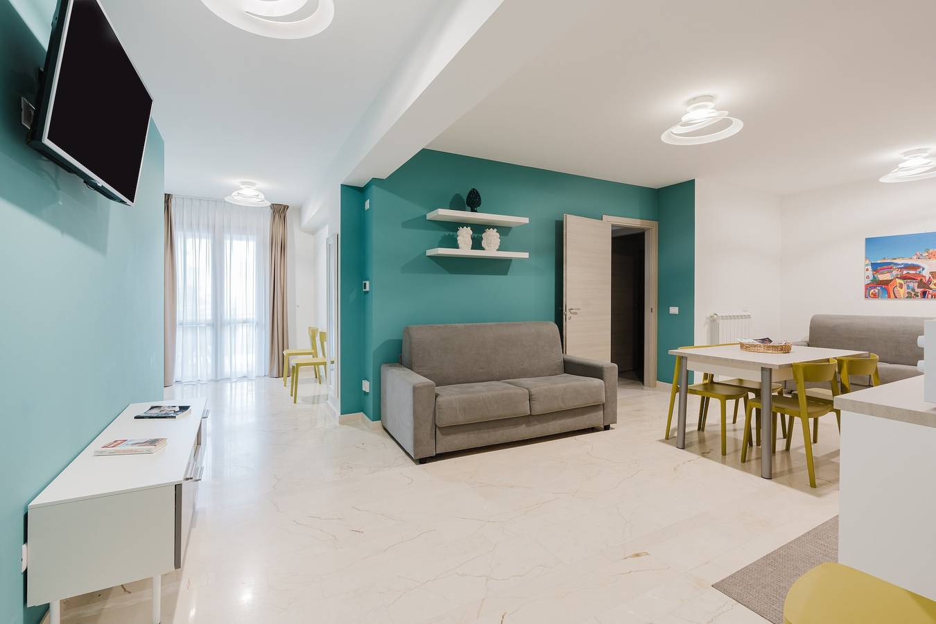 Casa Vacanze 'Azzurra Apartments Trinacria' con Vista Mare, Wi-Fi e Aria Condizionata in Balestrate, Provincia di Palermo