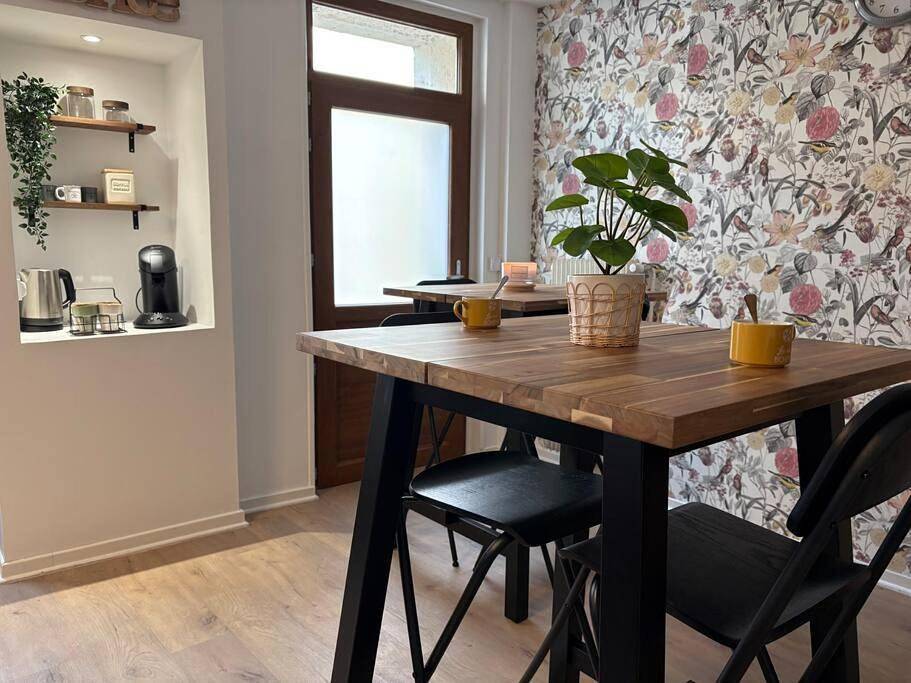 Double Room in Semur-en-Auxois, Région de Montbard