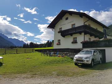 Ferienhaus für 7 Personen, mit Terrasse und Garten in Tirol