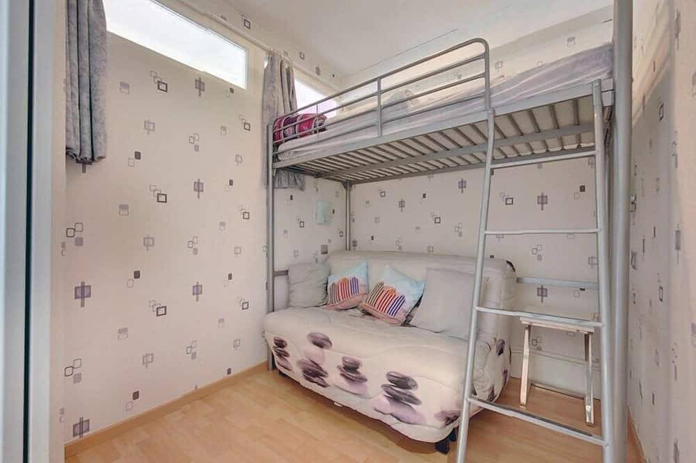 Apartamento entero, Meridien D4 : Pleasant Studio cabin 4th floor sea front, for 3 people max. at... in Hardelot Plage, Neufchâtel-Hardelot