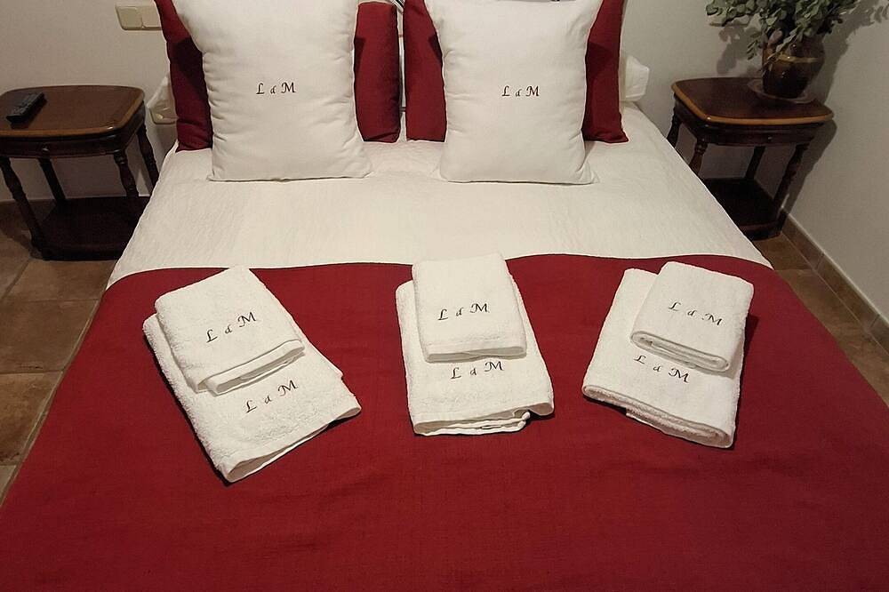 Casa Rural Lar de María, donde los detalles cuentan in Villacastín, Provincia de Segovia