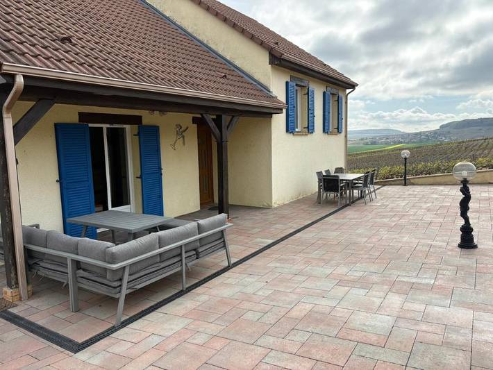 Location de vacances pour 6 personnes, avec vue et terrasse à Chavot-Courcourt - 3