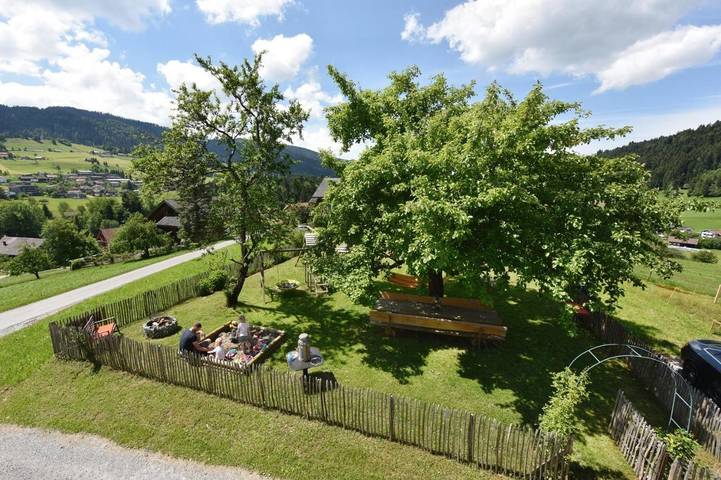 Ferienwohnung für 5 Personen, mit Balkon und Terrasse sowie Garten und Ausblick in Alberschwende - 4